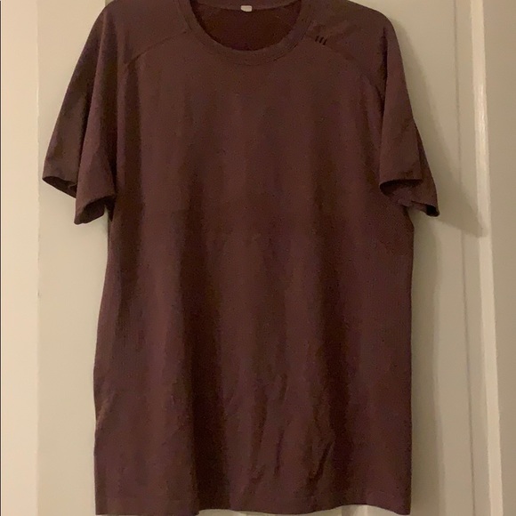 lululemon athletica Other - Lululemon mens top